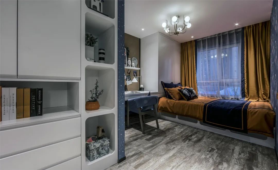 125㎡優(yōu)雅新中式，加入很多中式元素裝飾，營造氛圍感